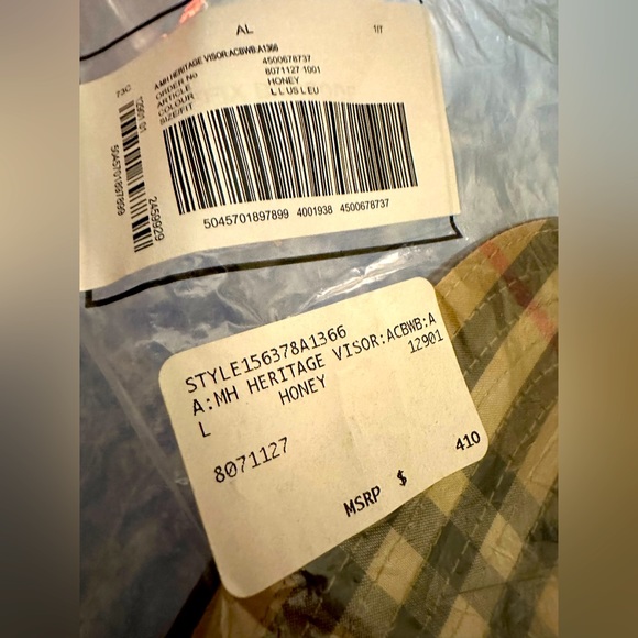Burberry Visor NWT - Picture 5 of 6